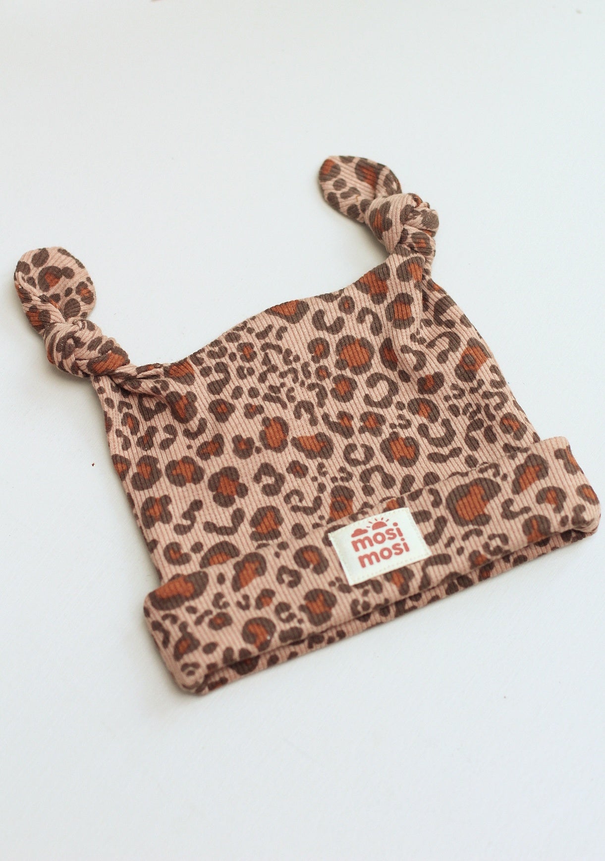 Mosi Mosi mutsje luipaard
