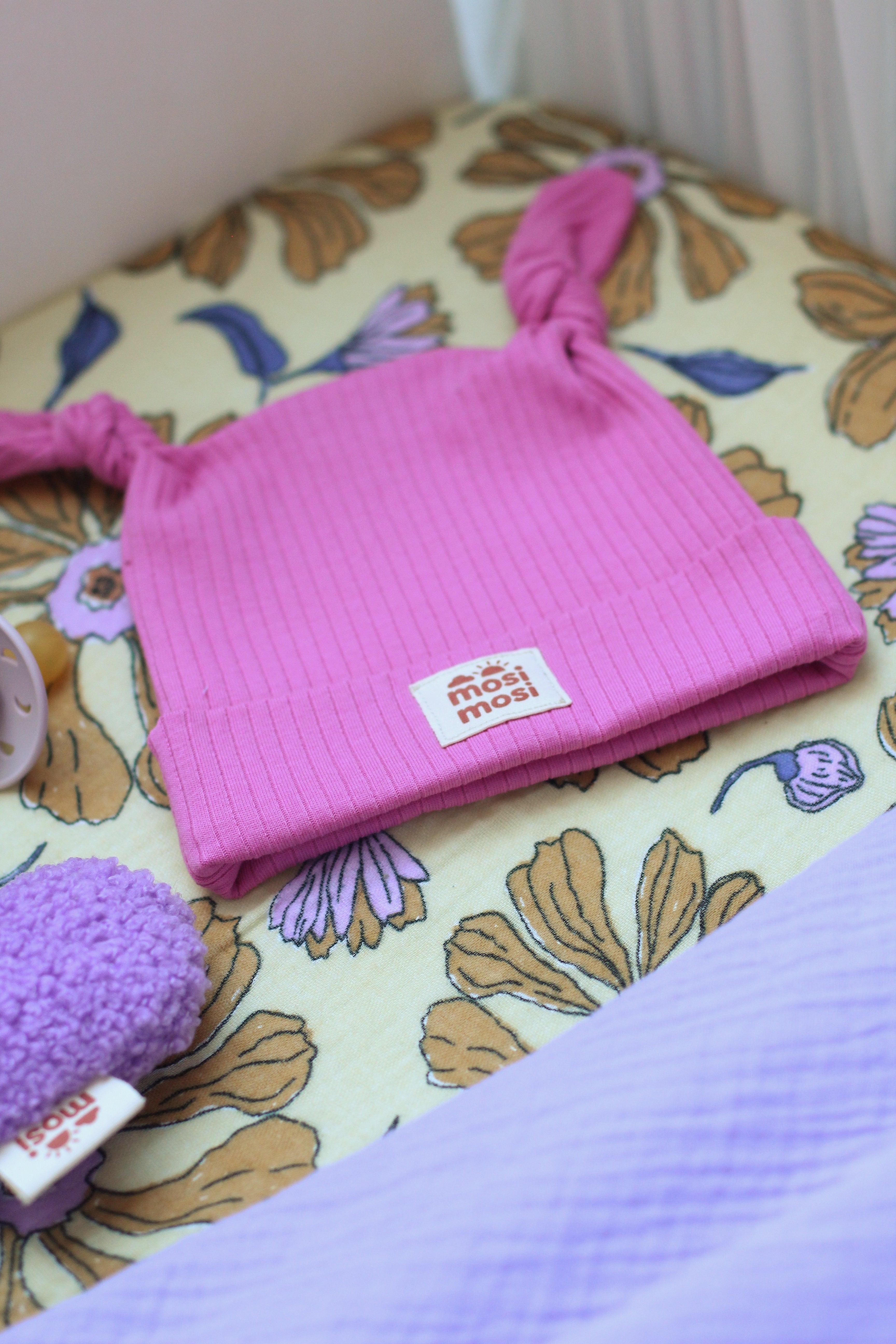 Mosi Mosi mutsje fel roze